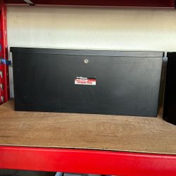 Tongue Storage Boxes 