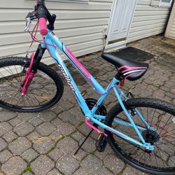 Mountain Bike 18 Speed New 