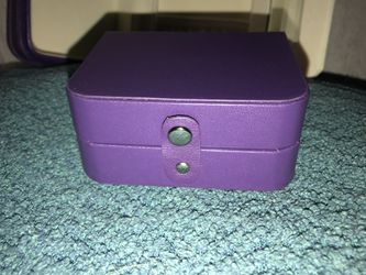 Lia Sophia Leather Jewelry Case
