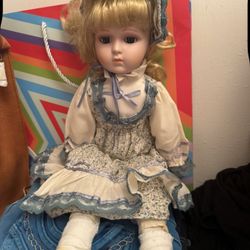 👩🏻‍🎤Porcelain dolls / muñecas de porcelana  