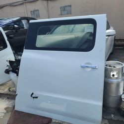 12/ 15/20 Nissan NV350 Big Van Right Sliding Door Assembly $750