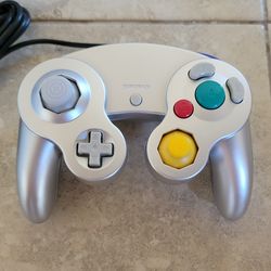 GameCube Controller - Silver - Nintendo Wii Joystick