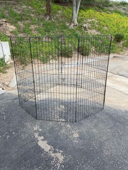 Dog play pen, foldable
