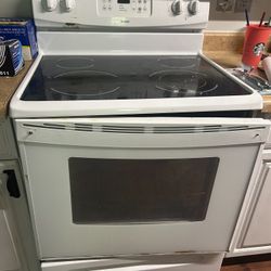 Free stove And Fridge
