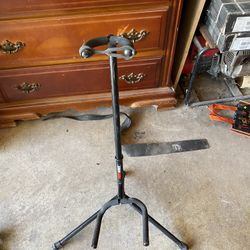 Guitar Stand 