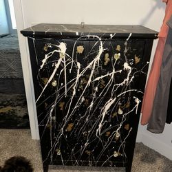 5 drawer dresser hand painted white and gold with diamond knobs 
