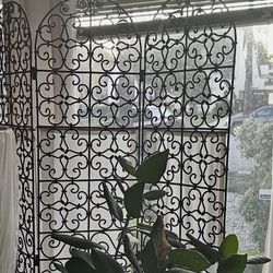 “Decorative Vintage Wrought Iron Folding Room Divider