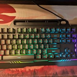 AULA Wind T102 RGB Membrane Gaming Keyboard + Wired Mouse Combo