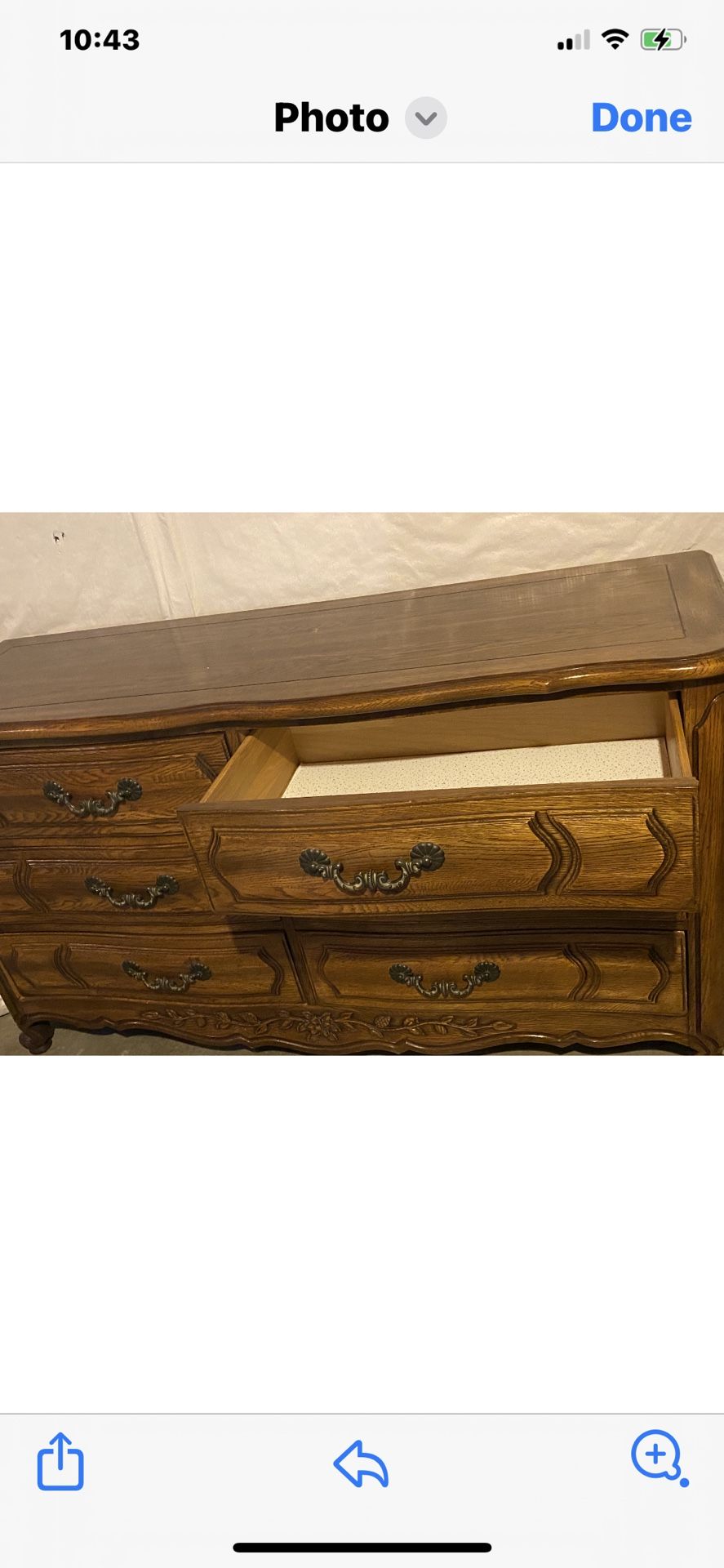 Solid wood dresser with 2 nightstands and mirror .Hathaway Furniture By Thomasville