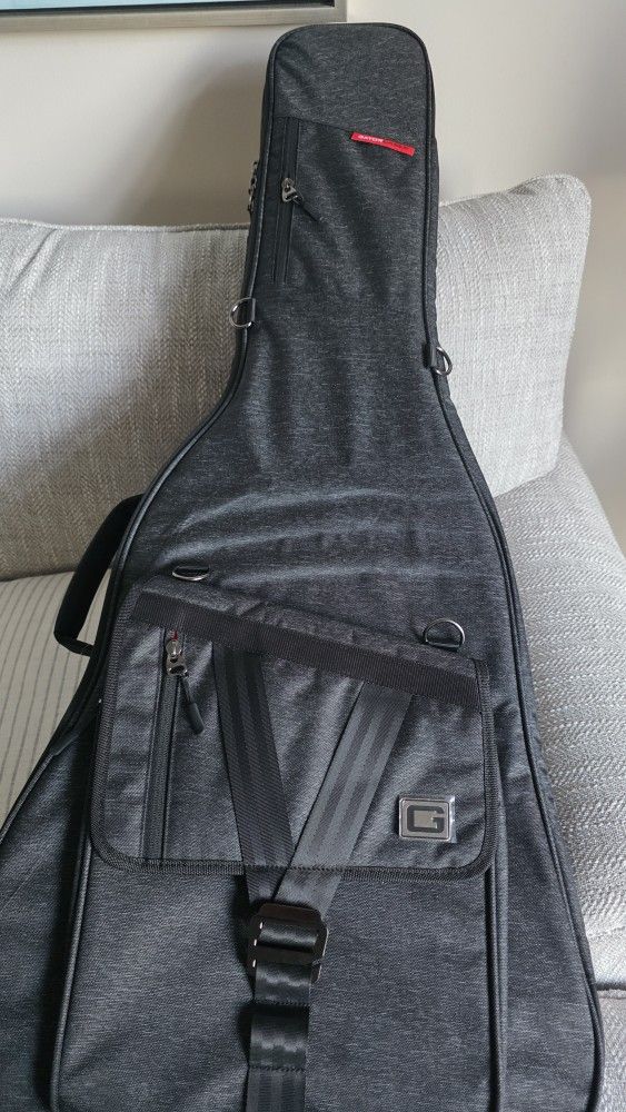 Brand New Gator Guitar Transit Case