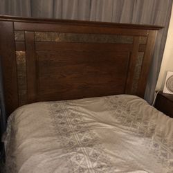 Queen Bedroom Set