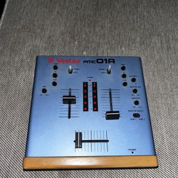 Vestax PMC-01A DJ Mixer PMC01A