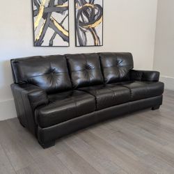 Chateau d'Ax Black Italian Leather Sofa - Free Local Delivery
