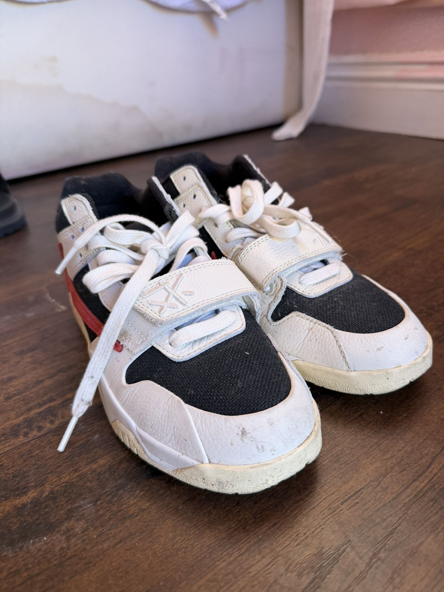 Travis Scott X Air Jordan