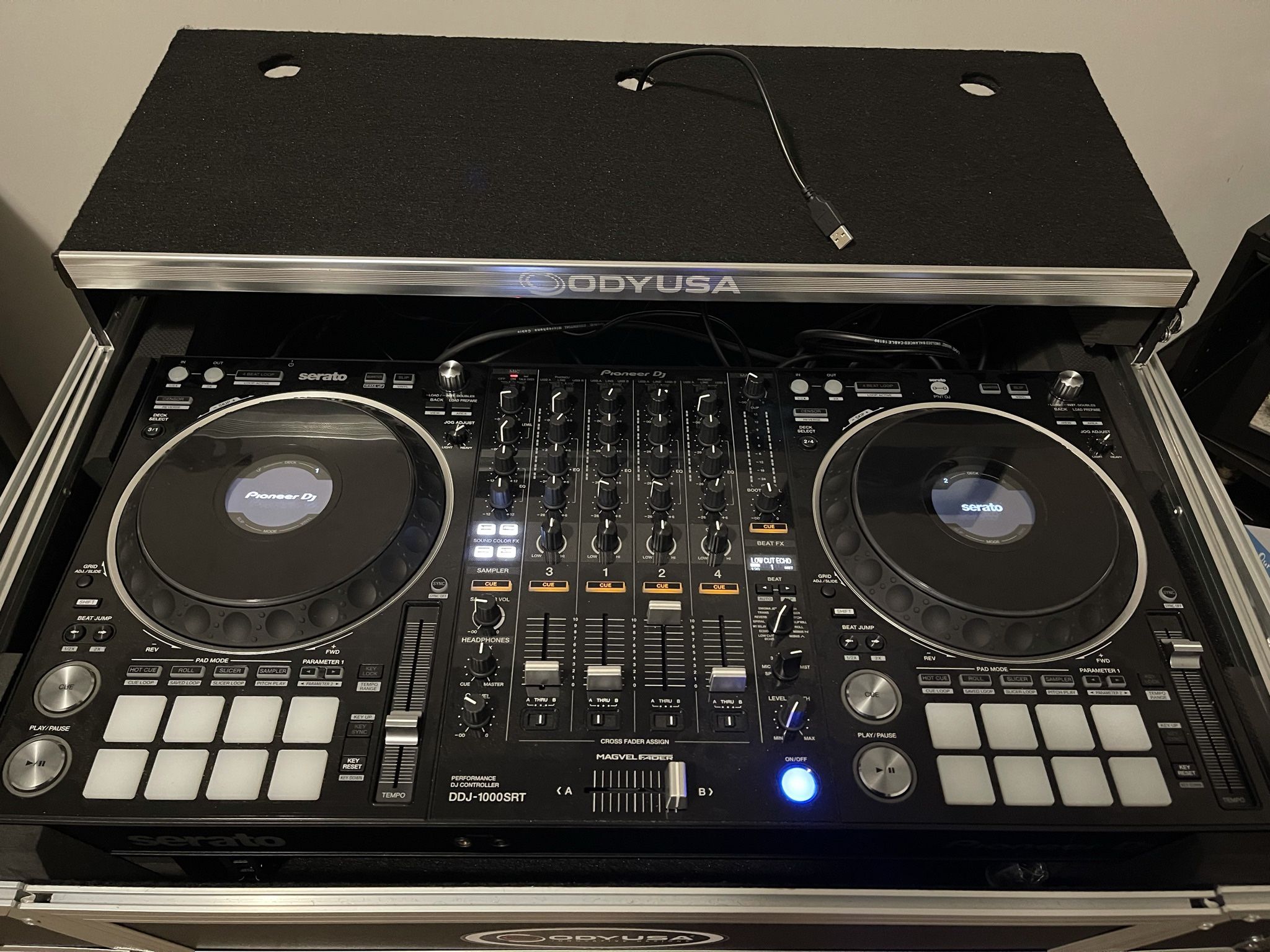 PIONEER DDJ 1000 SRT