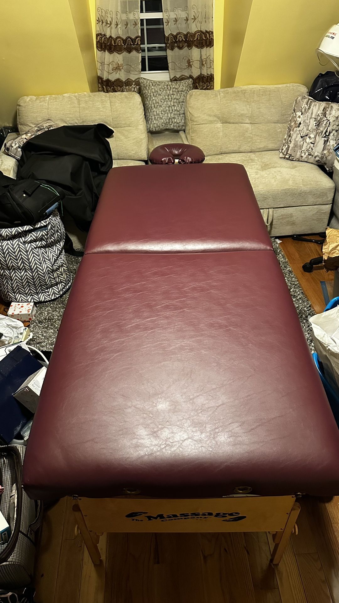Portable Massage/Esthetician Treatment Table with Carrying Case