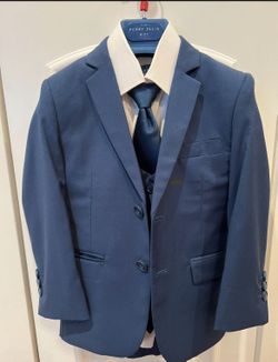 Boys Perry Ellis Suit Sz. 5