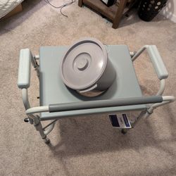 Heavy Duty Commode
