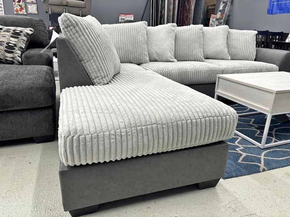 Corduroy Sectional‼️ Same Day Delivery 💥‼️