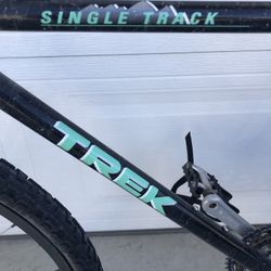 Vintage Mid Eighties Trek 970 Made In USA Mountain Bike