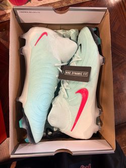 Nike Phantom Luna II Elite FG