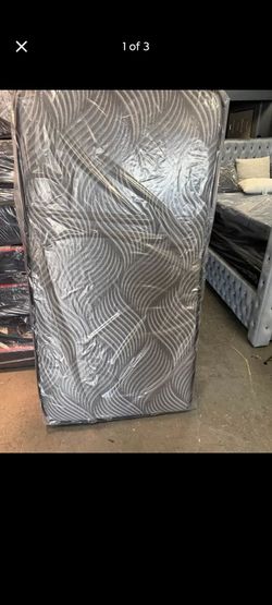 Twin size mattresses