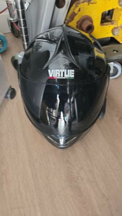 Motorcycle helmet