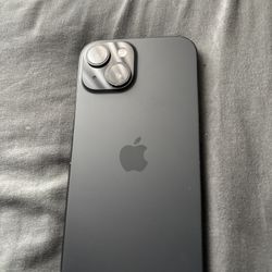 iPhone 15 