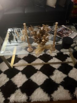 Coffee table w/ matching tv stand (gold)