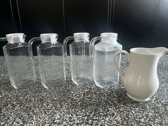 Glass containers