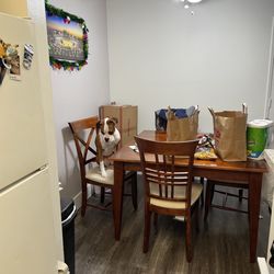 Dining Table with 4  chairs