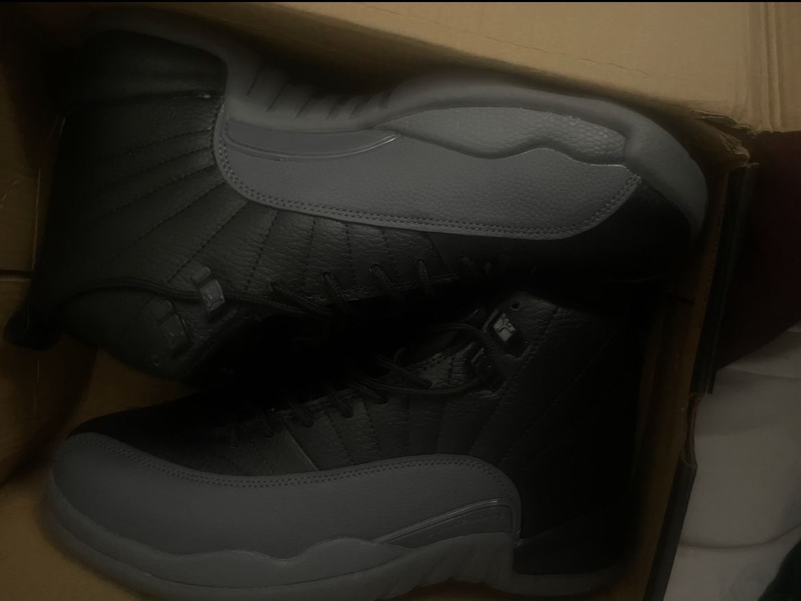 Jordan 12 grey. Size 10 Men