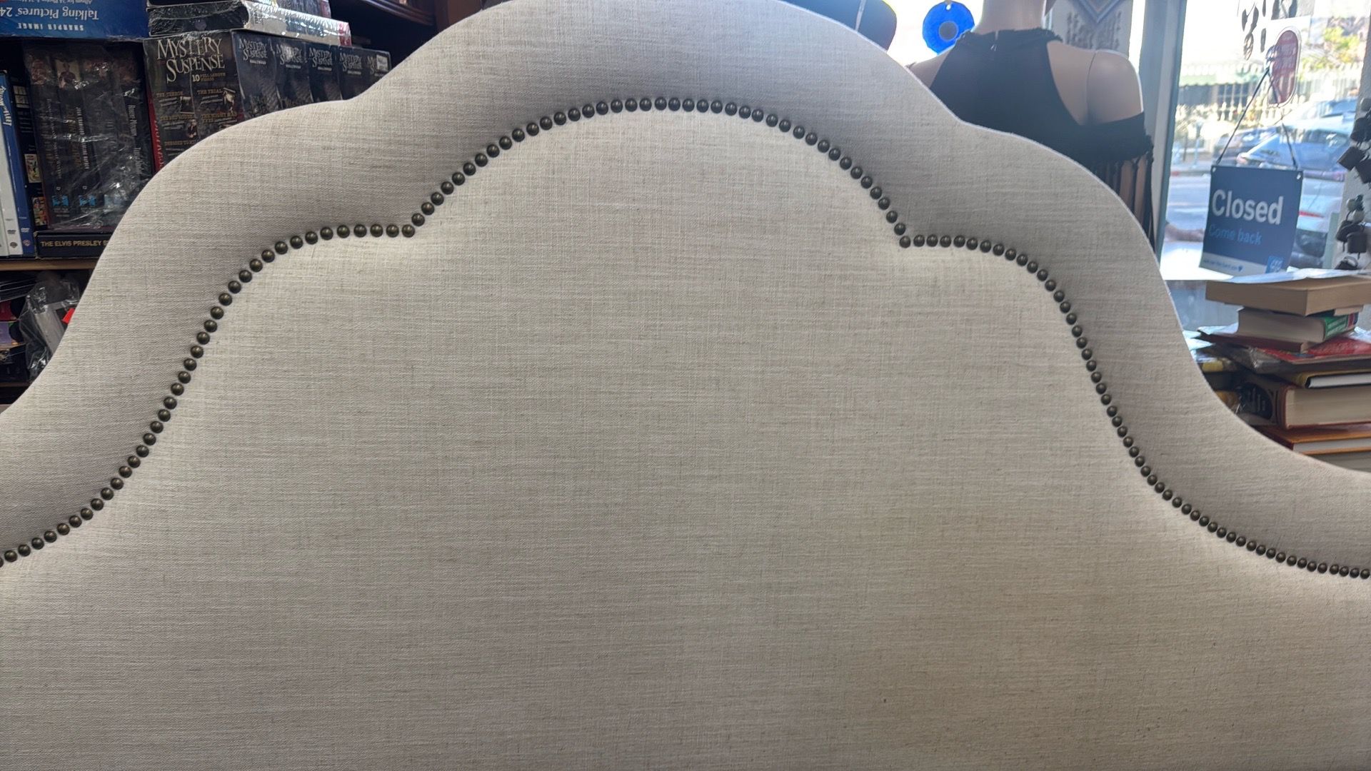 King size Tita contemporary head board