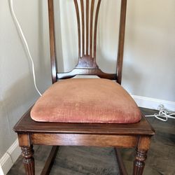 Antique Hepplewhite Rocking chair