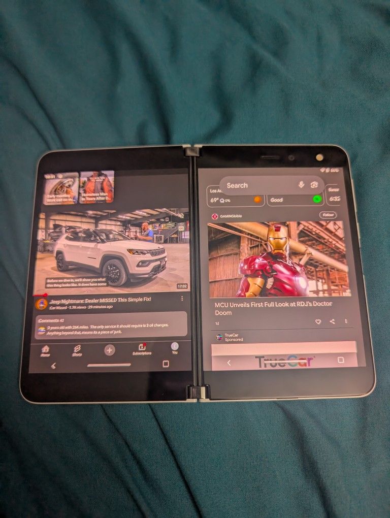 Microsoft Surface Duo