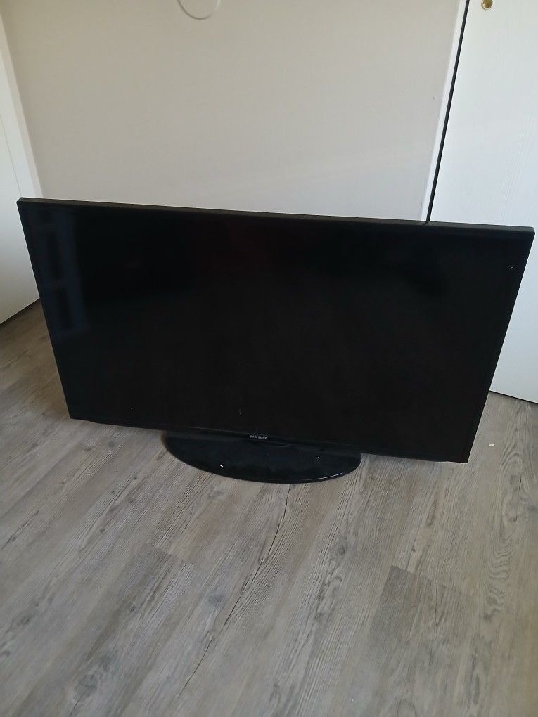 '48 Inch SAMSUNG Tv