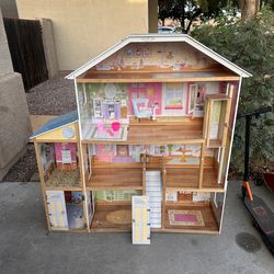 Play house for toddlers