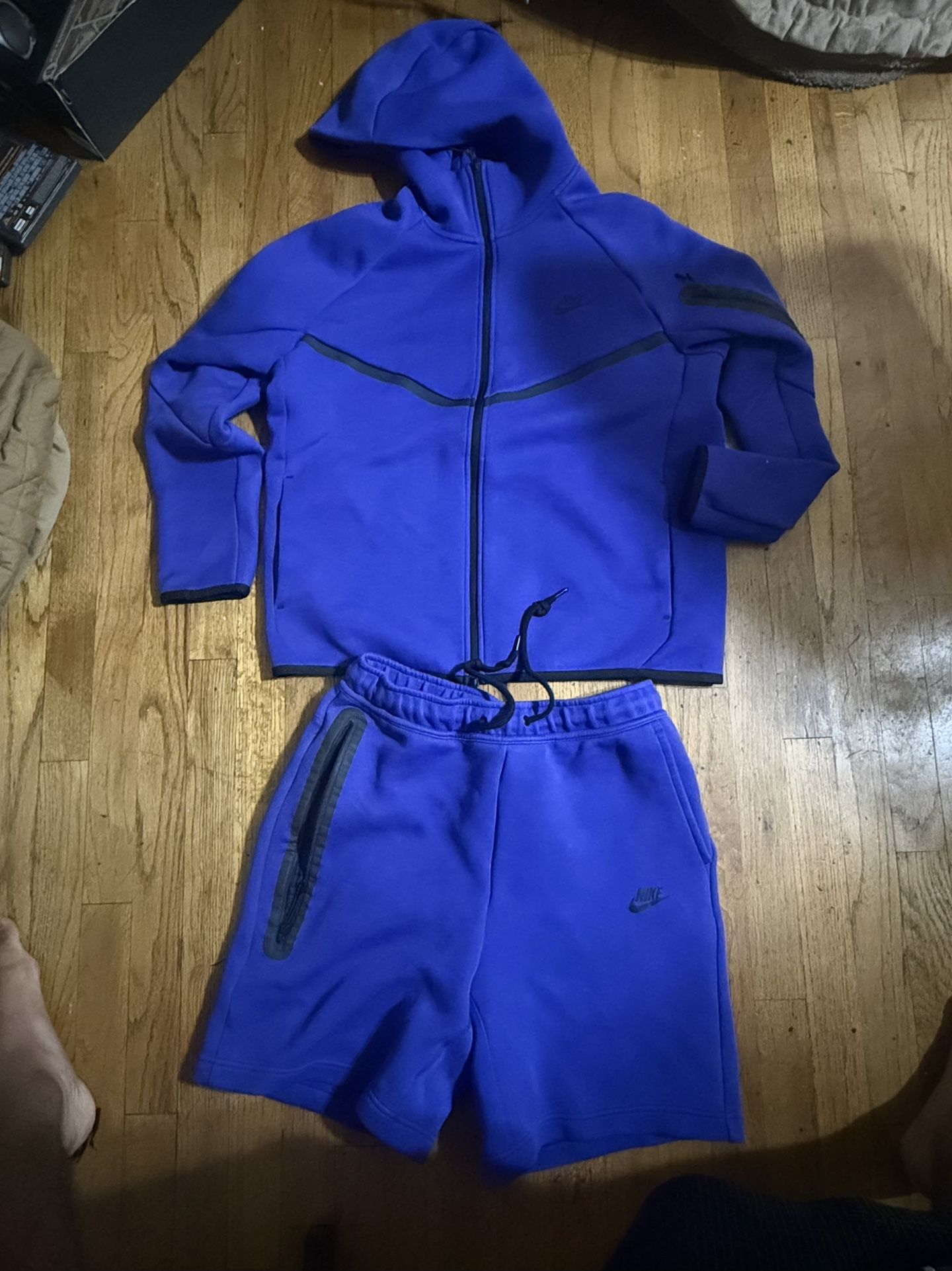 Blue Nike Tech Fleece Suit Medium
