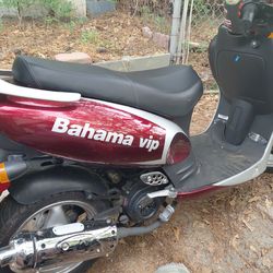 2022 Bahama VIP 50 CC'S MOPED