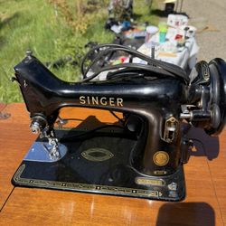 Vintage Singer 15 Sewing Machine with Cabinet & Matching Stool — 1940s/50s Beautiful vintage Singer 15 sewing machine in original wood cabinet with ma