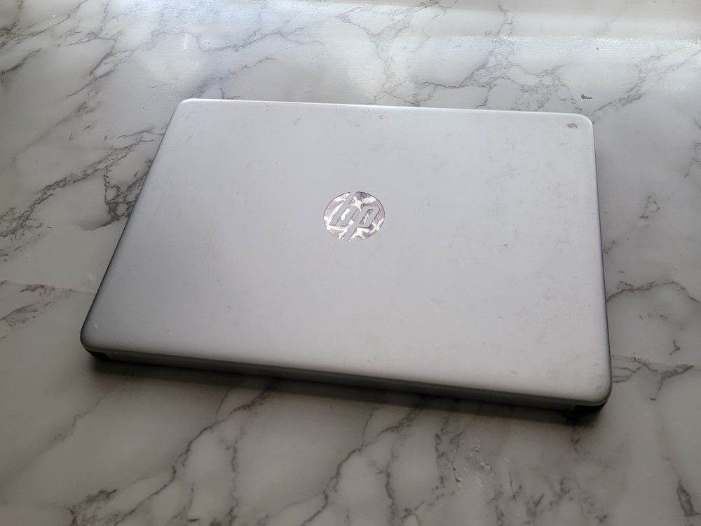 HP 14" Laptop Powerful ๐ Quad Core i5 10th Gen 8GB 256GB SSD M.2