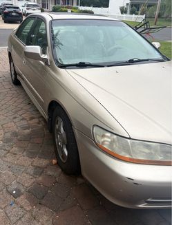 $1350 B/0 READ INFO! 2001 HONDA ACCORD 3.0 V6 ENGINE STRONG NEW TIMING BELT NEW WATER PUMP NEW ALTERNATOR NEW TIRES AC HEAT STEREO SUNROOF NO LEA