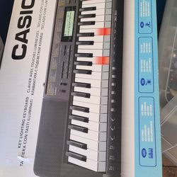 Casio Lk-265