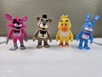 Set of 4 Five Nights at Freddy's Figurines, FNAF 3.15" NEW 