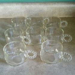 Vintage 8 Punch Bowl Cups