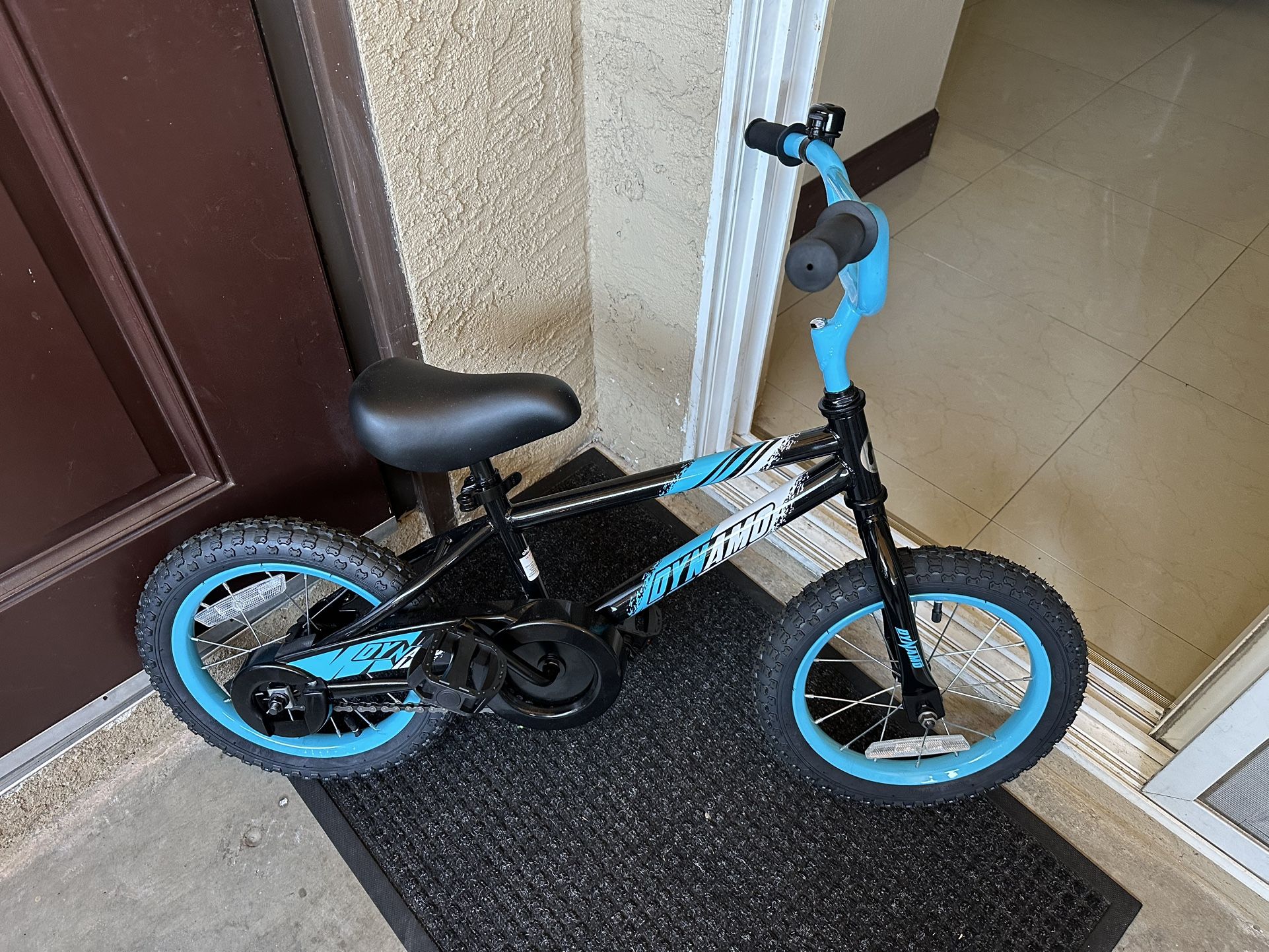 14 Inch Boys Bike W/ Training Wheels