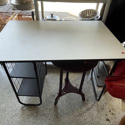 Computer desks