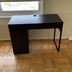 Free Small IKEA Desk