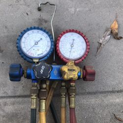 A/C Pressure Guages