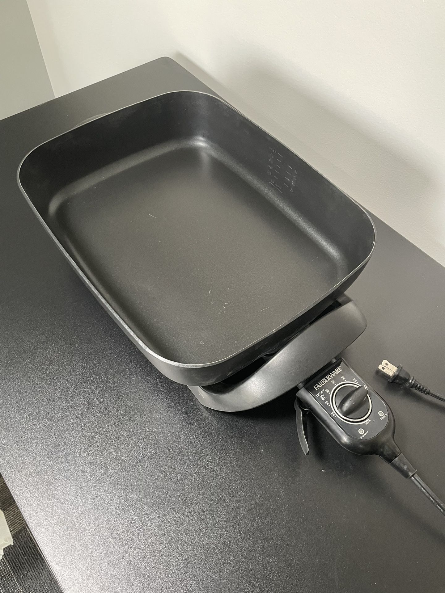 Electric Skillets
